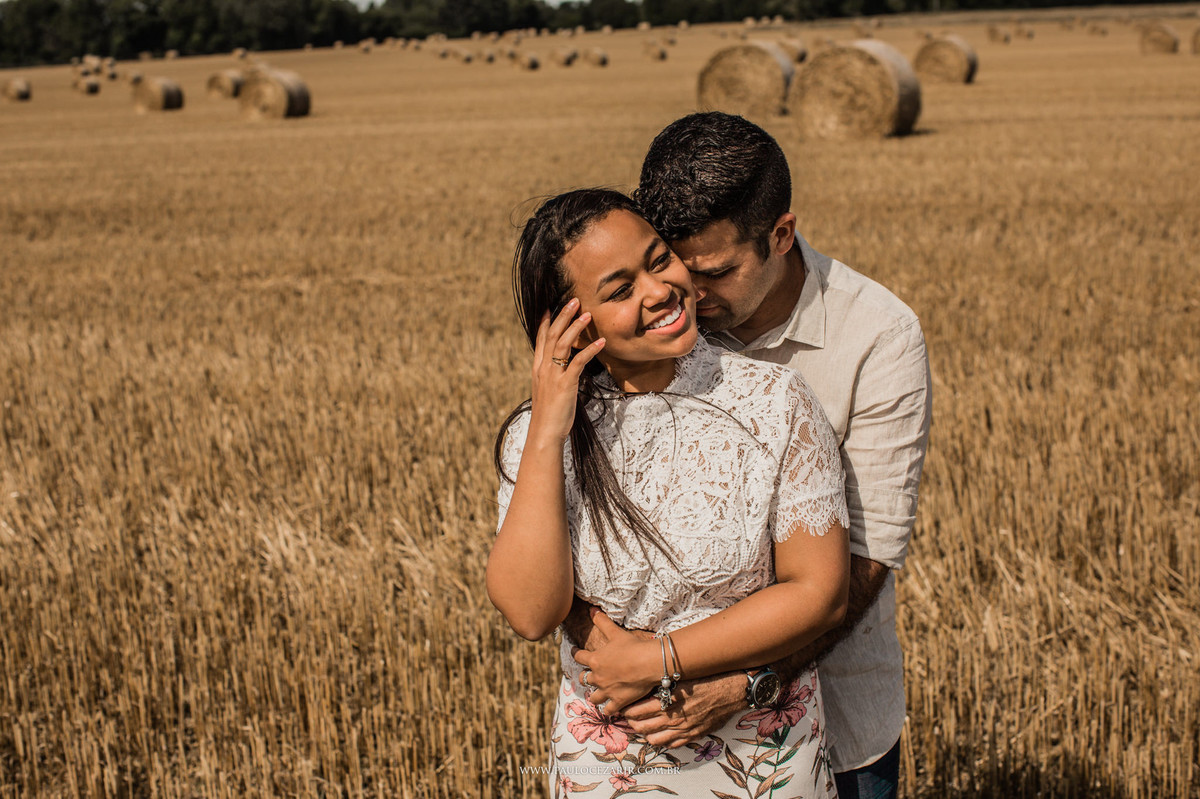 Casamento;noiva;noivo;SãoPaulo;ar livre;decoração;assessoria;rústico;padrinhos, madrinhas;fotógrafo;fotografia;wedding;fotos;espaço;buffet;banda;fornecedores;museu; valinhos; ensaio; prewedding; trashthedress; por-do-sol; paris; frança; torreeiffeil;