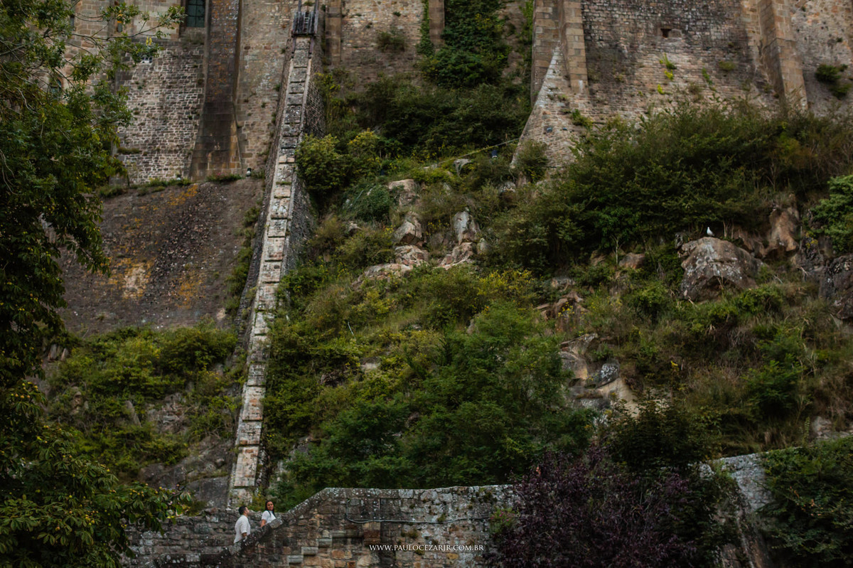 Casamento;noiva;noivo;SãoPaulo;ar livre;decoração;assessoria;rústico;padrinhos, madrinhas;fotógrafo;fotografia;wedding;fotos;espaço;buffet;banda;fornecedores;museu; valinhos; ensaio; prewedding; trashthedress; por-do-sol; paris; frança; torreeiffeil;