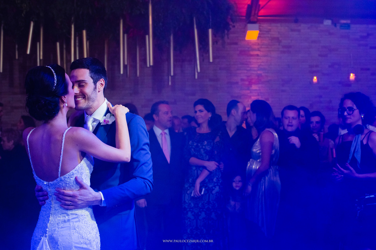 Casamento;noite;noiva;noivo;SãoPaulo;arlivre;decoração;assessoria;rústico;padrinhos,madrinhas;fotógrafo;fotografia;wedding;fotos;espaço;buffet;banda;fornecedores;BUFFET;mansaocidadejardim;mansao;cidade;jardim;