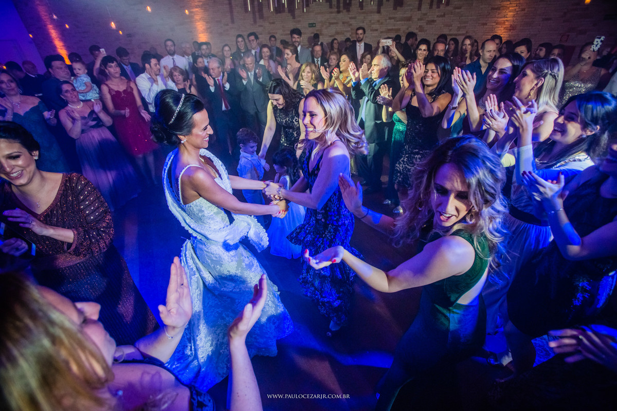 Casamento;noite;noiva;noivo;SãoPaulo;arlivre;decoração;assessoria;rústico;padrinhos,madrinhas;fotógrafo;fotografia;wedding;fotos;espaço;buffet;banda;fornecedores;BUFFET;mansaocidadejardim;mansao;cidade;jardim;