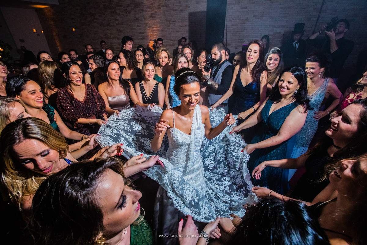 Casamento;noite;noiva;noivo;SãoPaulo;arlivre;decoração;assessoria;rústico;padrinhos,madrinhas;fotógrafo;fotografia;wedding;fotos;espaço;buffet;banda;fornecedores;BUFFET;mansaocidadejardim;mansao;cidade;jardim;