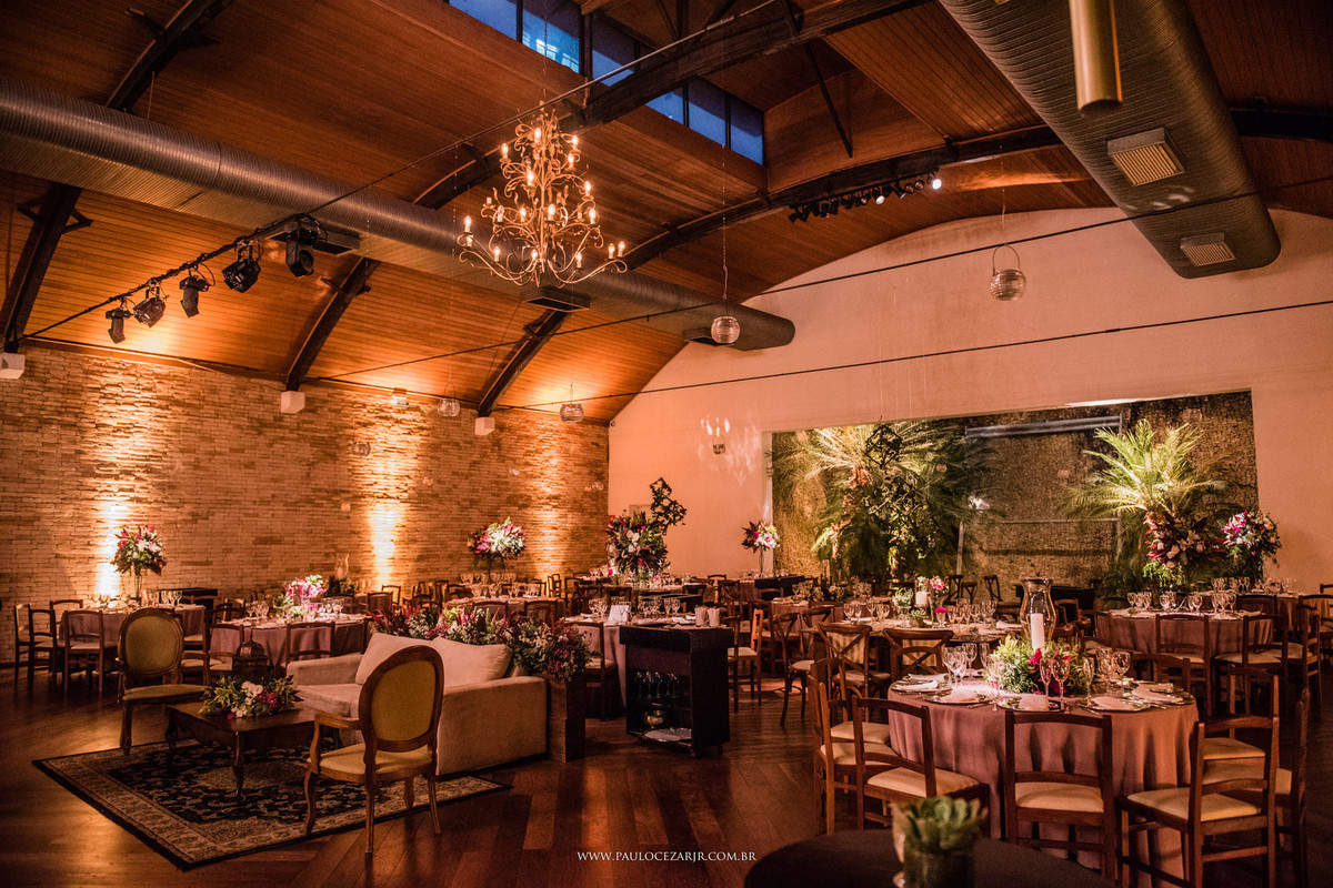 Casamento;noite;noiva;noivo;SãoPaulo;arlivre;decoração;assessoria;rústico;padrinhos,madrinhas;fotógrafo;fotografia;wedding;fotos;espaço;buffet;banda;fornecedores;BUFFET;mansaocidadejardim;mansao;cidade;jardim;