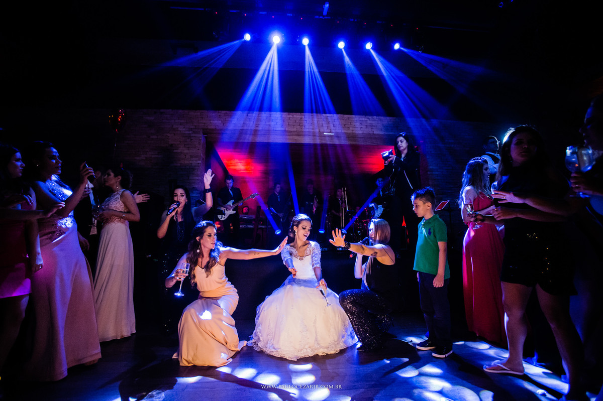 Casamento;noiva;noivo;SãoPaulo;ar livre;decoração;assessoria;rústico;padrinhos, madrinhas;fotógrafo;fotografia;wedding;fotos;espaço;buffet;banda;fornecedores; BUFFET; casaaragon; casa; aragon;