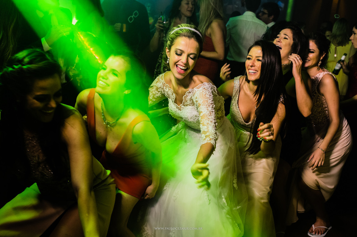 Casamento;noiva;noivo;SãoPaulo;ar livre;decoração;assessoria;rústico;padrinhos, madrinhas;fotógrafo;fotografia;wedding;fotos;espaço;buffet;banda;fornecedores; BUFFET; casaaragon; casa; aragon;