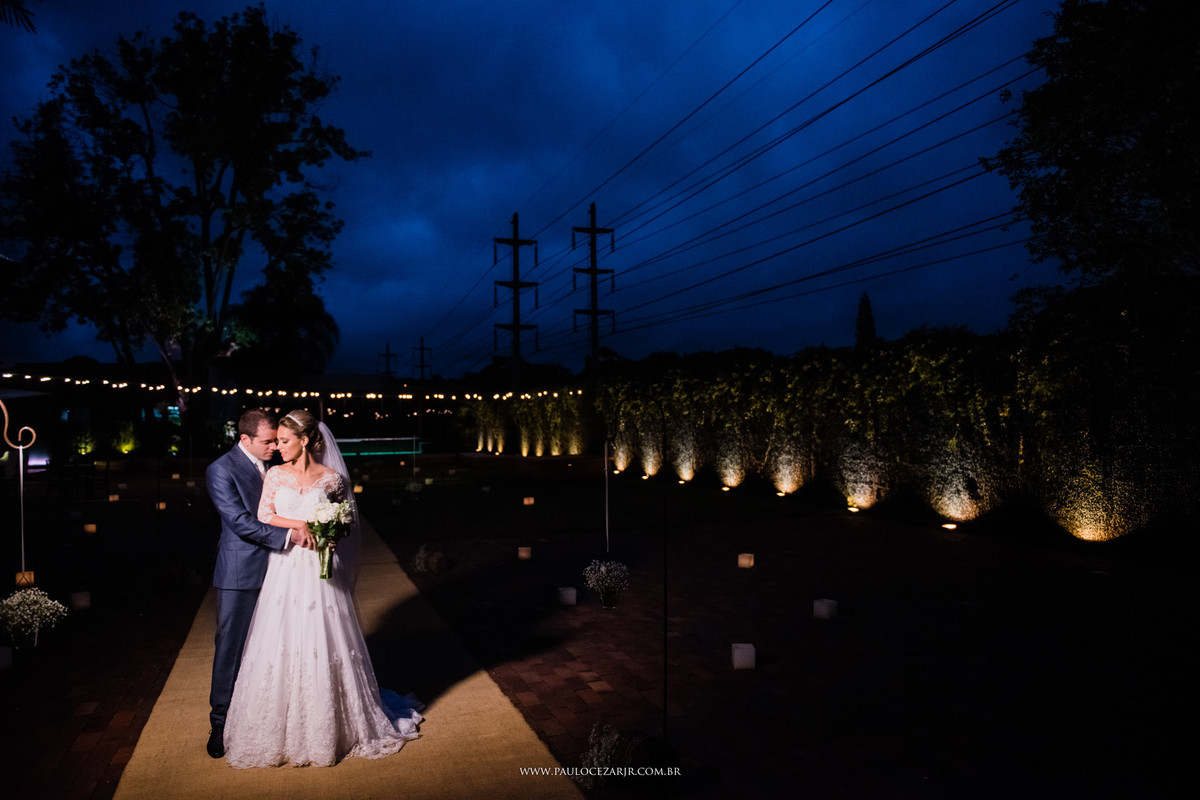 Casamento;noiva;noivo;SãoPaulo;ar livre;decoração;assessoria;rústico;padrinhos, madrinhas;fotógrafo;fotografia;wedding;fotos;espaço;buffet;banda;fornecedores; BUFFET; casaaragon; casa; aragon;