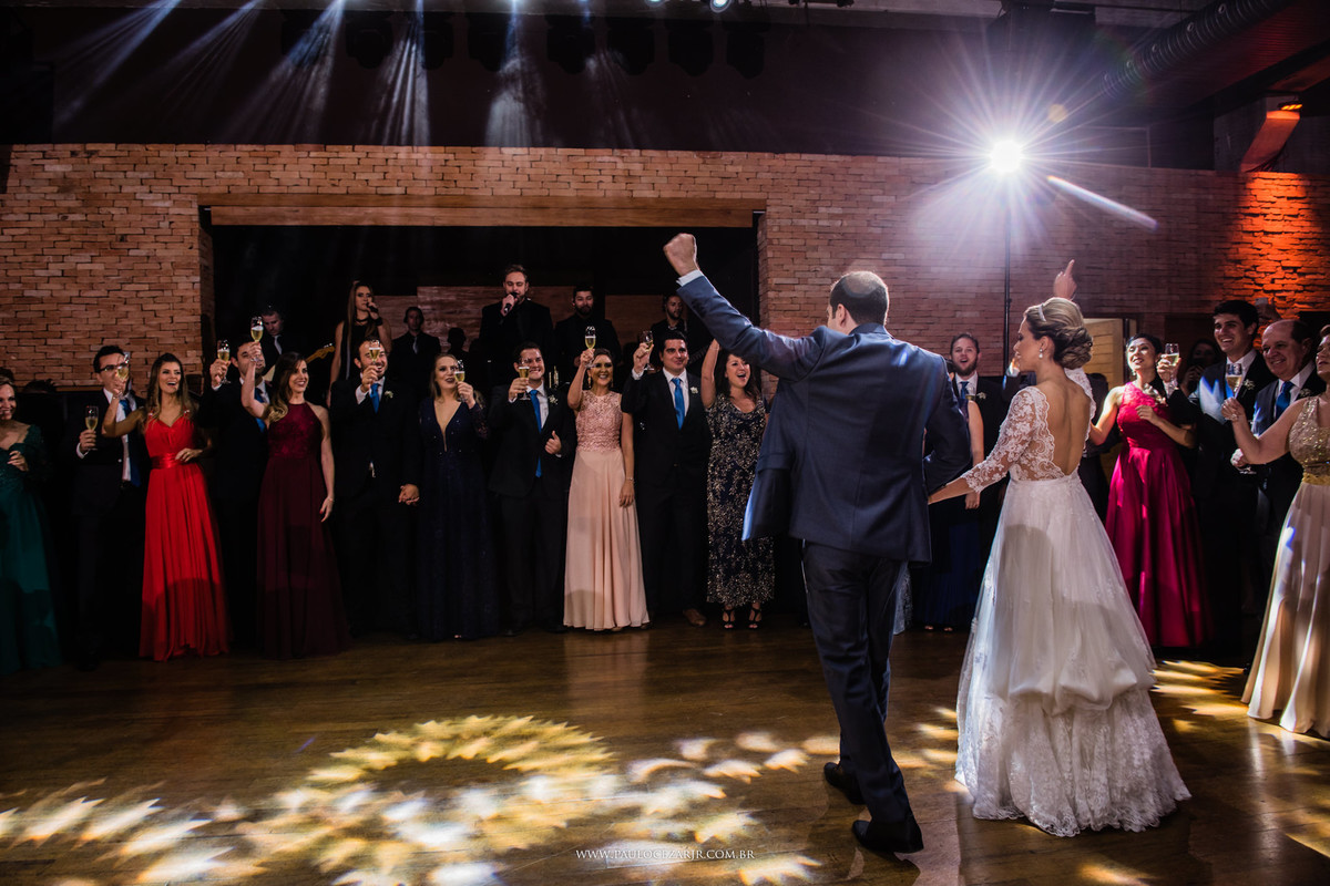 Casamento;noiva;noivo;SãoPaulo;ar livre;decoração;assessoria;rústico;padrinhos, madrinhas;fotógrafo;fotografia;wedding;fotos;espaço;buffet;banda;fornecedores; BUFFET; casaaragon; casa; aragon;