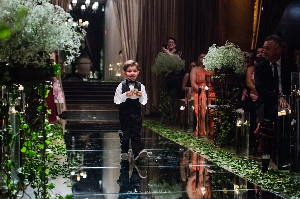 Casamento;noite;noiva;noivo;SãoPaulo;arlivre;decoração;assessoria;rústico;padrinhos,madrinhas;fotógrafo;fotografia;wedding;fotos;espaço;buffet;banda;fornecedores;BUFFET;leopoldina;jardimleopoldina;mofarrej