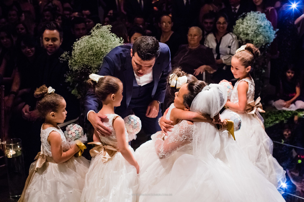 Casamento;noite;noiva;noivo;SãoPaulo;arlivre;decoração;assessoria;rústico;padrinhos,madrinhas;fotógrafo;fotografia;wedding;fotos;espaço;buffet;banda;fornecedores;BUFFET;leopoldina;jardimleopoldina;mofarrej