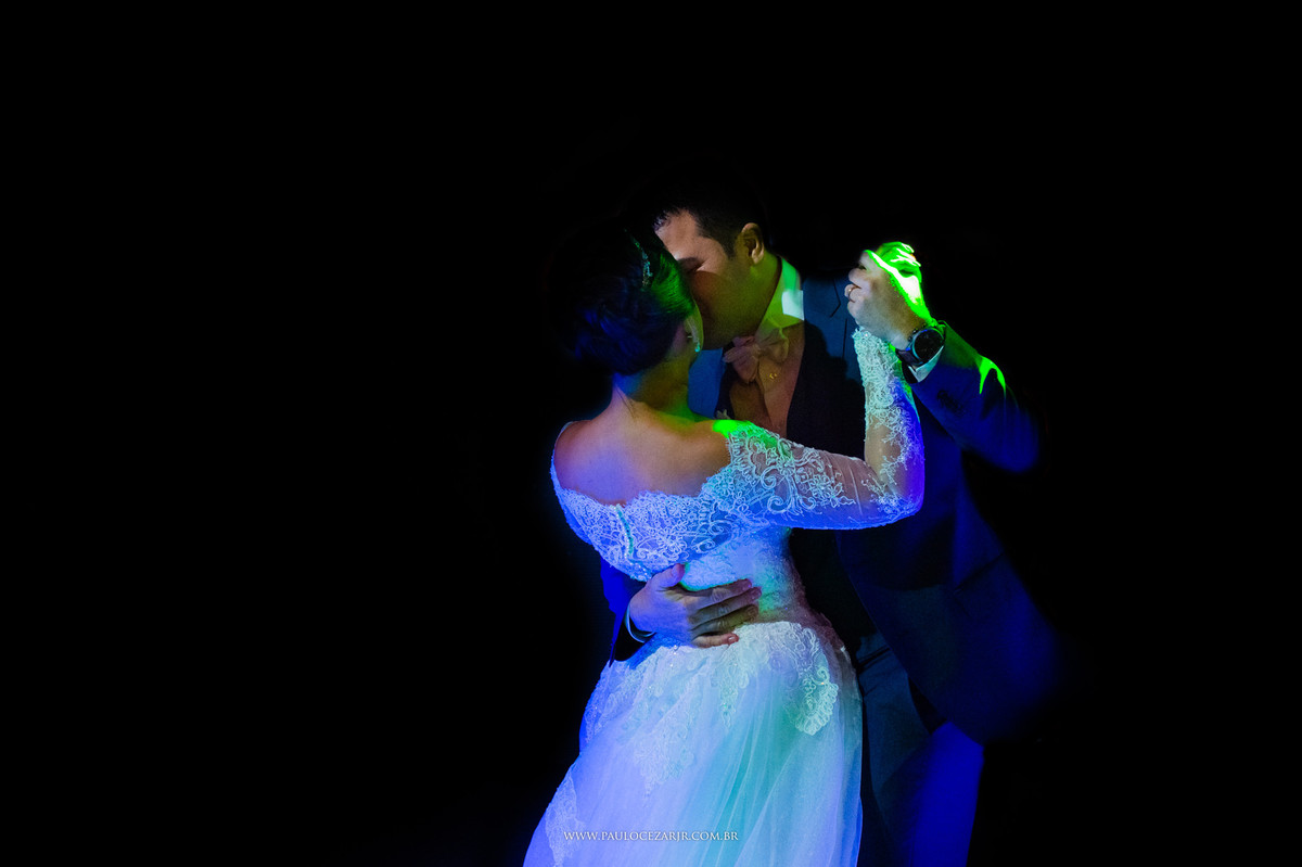 Casamento;noite;noiva;noivo;SãoPaulo;arlivre;decoração;assessoria;rústico;padrinhos,madrinhas;fotógrafo;fotografia;wedding;fotos;espaço;buffet;banda;fornecedores;BUFFET;leopoldina;jardimleopoldina;mofarrej