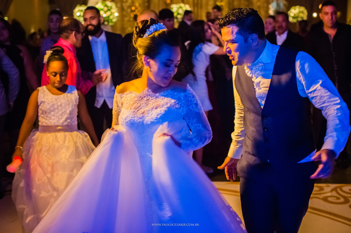 Casamento;noite;noiva;noivo;SãoPaulo;arlivre;decoração;assessoria;rústico;padrinhos,madrinhas;fotógrafo;fotografia;wedding;fotos;espaço;buffet;banda;fornecedores;BUFFET;leopoldina;jardimleopoldina;mofarrej