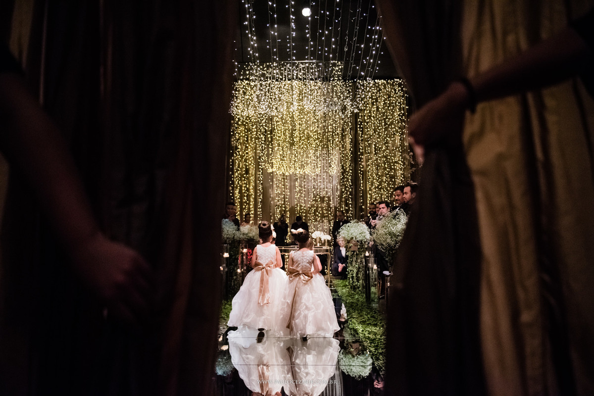 Casamento;noite;noiva;noivo;SãoPaulo;arlivre;decoração;assessoria;rústico;padrinhos,madrinhas;fotógrafo;fotografia;wedding;fotos;espaço;buffet;banda;fornecedores;BUFFET;leopoldina;jardimleopoldina;mofarrej