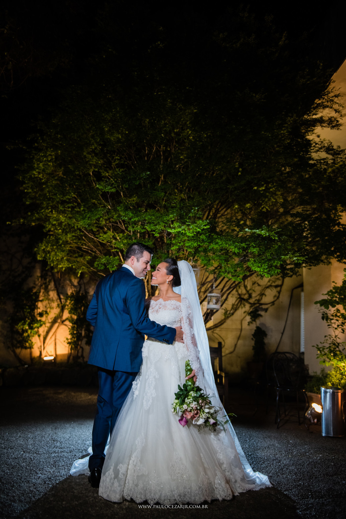 Casamento;noite;noiva;noivo;SãoPaulo;arlivre;decoração;assessoria;rústico;padrinhos,madrinhas;fotógrafo;fotografia;wedding;fotos;espaço;buffet;banda;fornecedores;BUFFET;leopoldina;jardimleopoldina;mofarrej