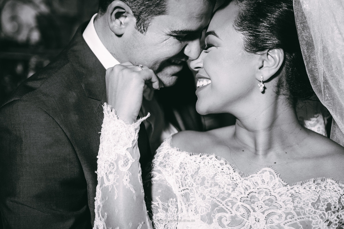 Casamento;noite;noiva;noivo;SãoPaulo;arlivre;decoração;assessoria;rústico;padrinhos,madrinhas;fotógrafo;fotografia;wedding;fotos;espaço;buffet;banda;fornecedores;BUFFET;leopoldina;jardimleopoldina;mofarrej