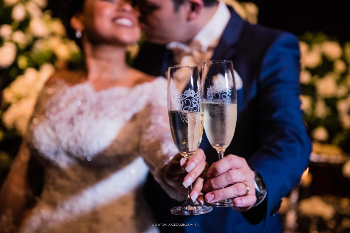 Casamento;noite;noiva;noivo;SãoPaulo;arlivre;decoração;assessoria;rústico;padrinhos,madrinhas;fotógrafo;fotografia;wedding;fotos;espaço;buffet;banda;fornecedores;BUFFET;leopoldina;jardimleopoldina;mofarrej