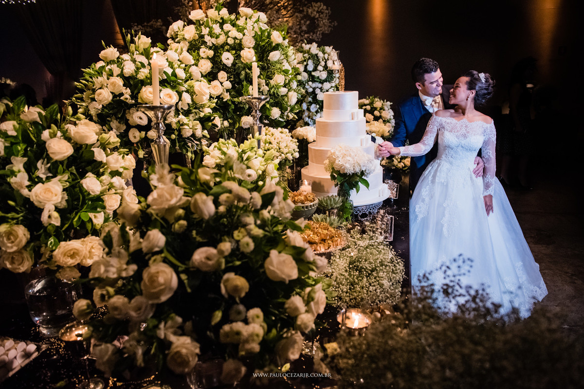 Casamento;noite;noiva;noivo;SãoPaulo;arlivre;decoração;assessoria;rústico;padrinhos,madrinhas;fotógrafo;fotografia;wedding;fotos;espaço;buffet;banda;fornecedores;BUFFET;leopoldina;jardimleopoldina;mofarrej