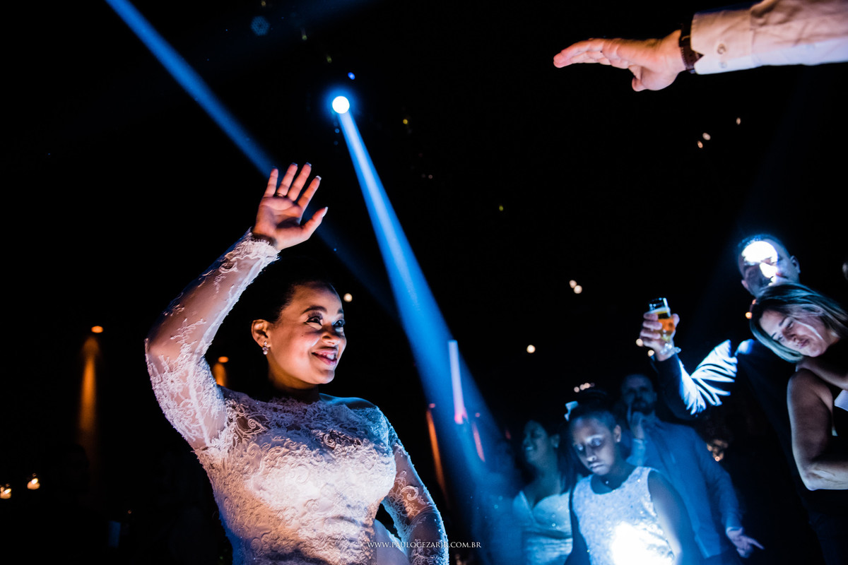 Casamento;noite;noiva;noivo;SãoPaulo;arlivre;decoração;assessoria;rústico;padrinhos,madrinhas;fotógrafo;fotografia;wedding;fotos;espaço;buffet;banda;fornecedores;BUFFET;leopoldina;jardimleopoldina;mofarrej