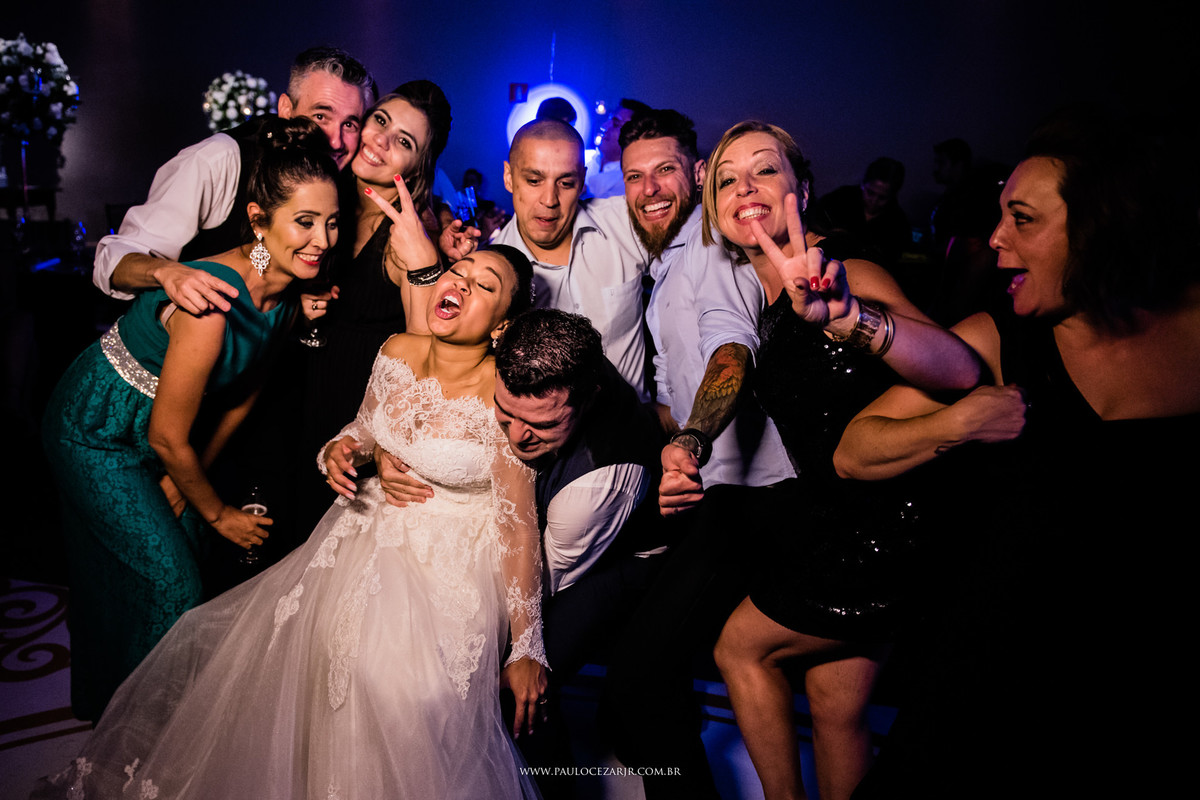 Casamento;noite;noiva;noivo;SãoPaulo;arlivre;decoração;assessoria;rústico;padrinhos,madrinhas;fotógrafo;fotografia;wedding;fotos;espaço;buffet;banda;fornecedores;BUFFET;leopoldina;jardimleopoldina;mofarrej
