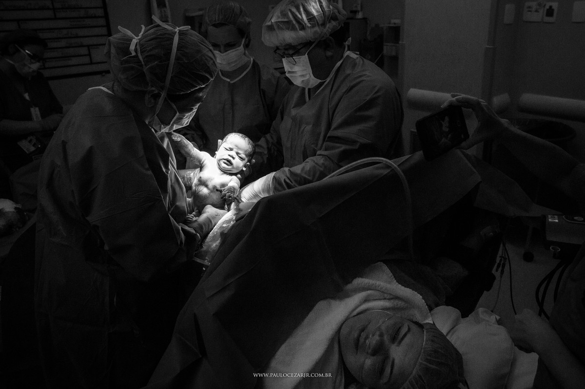 parto; nascimento; fotografia; Albert; Einstein; gestante; gravida; obstetra; Ligia; Yuri; Sumida; hospital; maternidade; gestação; bebe; criança, nascendo; obstetrícia; Familia;