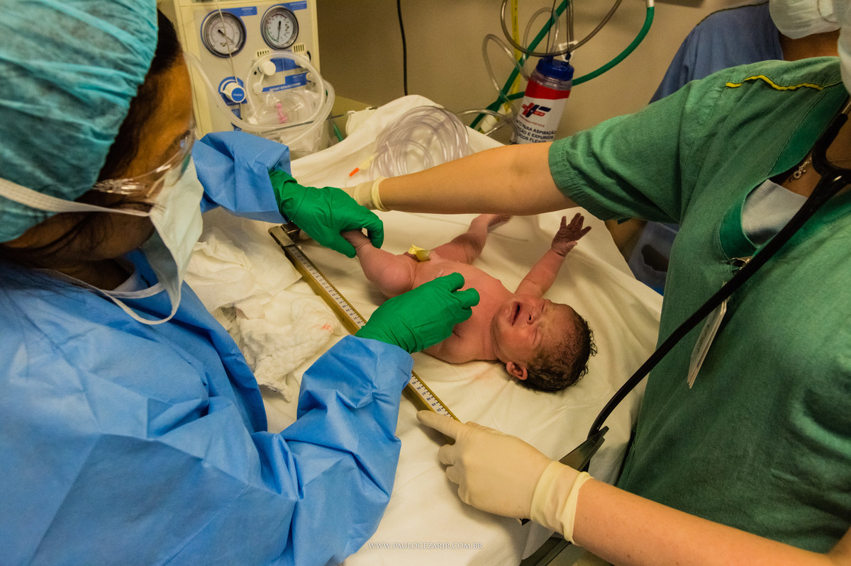 parto; nascimento; fotografia; Albert; Einstein; gestante; gravida; obstetra; Ligia; Yuri; Sumida; hospital; maternidade; gestação; bebe; criança, nascendo; obstetrícia; Familia;