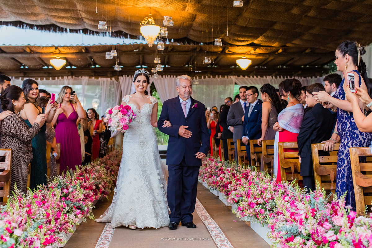 Casamento;noiva;noivo;SãoPaulo;ar livre;decoração;assessoria;rústico;padrinhos, madrinhas;fotógrafo;fotografia;wedding;fotos;espaço;buffet;banda;fornecedores; BUFFET; quintadacantareira; quinta; da; cantareira;