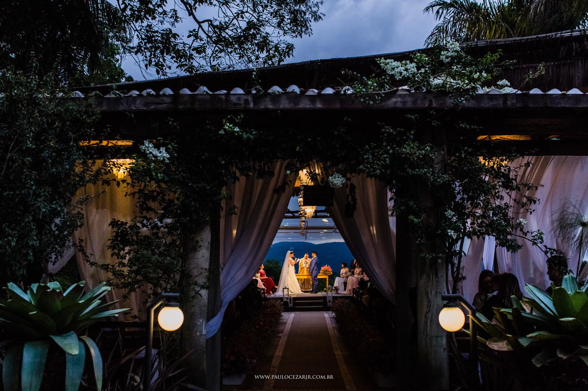 Casamento;noiva;noivo;SãoPaulo;ar livre;decoração;assessoria;rústico;padrinhos, madrinhas;fotógrafo;fotografia;wedding;fotos;espaço;buffet;banda;fornecedores; BUFFET; quintadacantareira; quinta; da; cantareira;