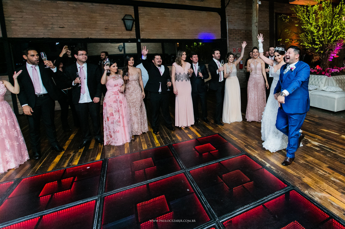 Casamento;noiva;noivo;SãoPaulo;ar livre;decoração;assessoria;rústico;padrinhos, madrinhas;fotógrafo;fotografia;wedding;fotos;espaço;buffet;banda;fornecedores; BUFFET; quintadacantareira; quinta; da; cantareira;