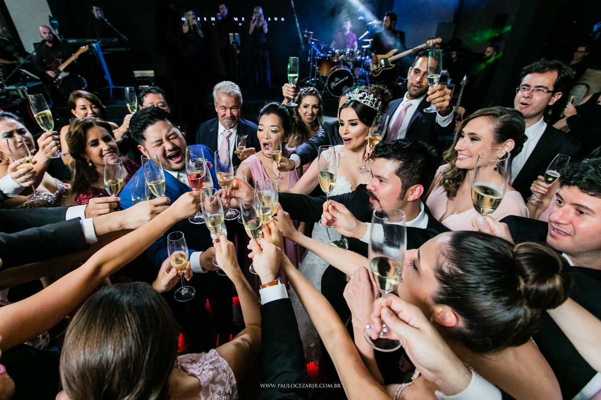 Casamento;noiva;noivo;SãoPaulo;ar livre;decoração;assessoria;rústico;padrinhos, madrinhas;fotógrafo;fotografia;wedding;fotos;espaço;buffet;banda;fornecedores; BUFFET; quintadacantareira; quinta; da; cantareira;