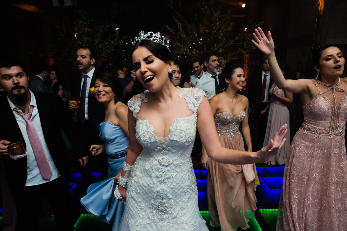 Casamento;noiva;noivo;SãoPaulo;ar livre;decoração;assessoria;rústico;padrinhos, madrinhas;fotógrafo;fotografia;wedding;fotos;espaço;buffet;banda;fornecedores; BUFFET; quintadacantareira; quinta; da; cantareira;