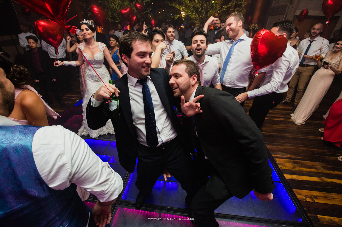 Casamento;noiva;noivo;SãoPaulo;ar livre;decoração;assessoria;rústico;padrinhos, madrinhas;fotógrafo;fotografia;wedding;fotos;espaço;buffet;banda;fornecedores; BUFFET; quintadacantareira; quinta; da; cantareira;