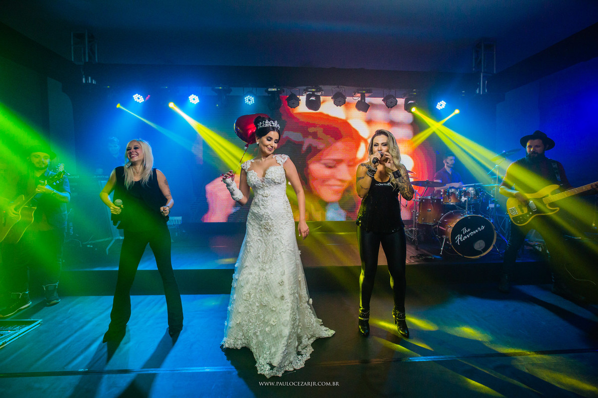 Casamento;noiva;noivo;SãoPaulo;ar livre;decoração;assessoria;rústico;padrinhos, madrinhas;fotógrafo;fotografia;wedding;fotos;espaço;buffet;banda;fornecedores; BUFFET; quintadacantareira; quinta; da; cantareira;Casamento;noiva;noivo;SãoPaulo;ar livre;decor