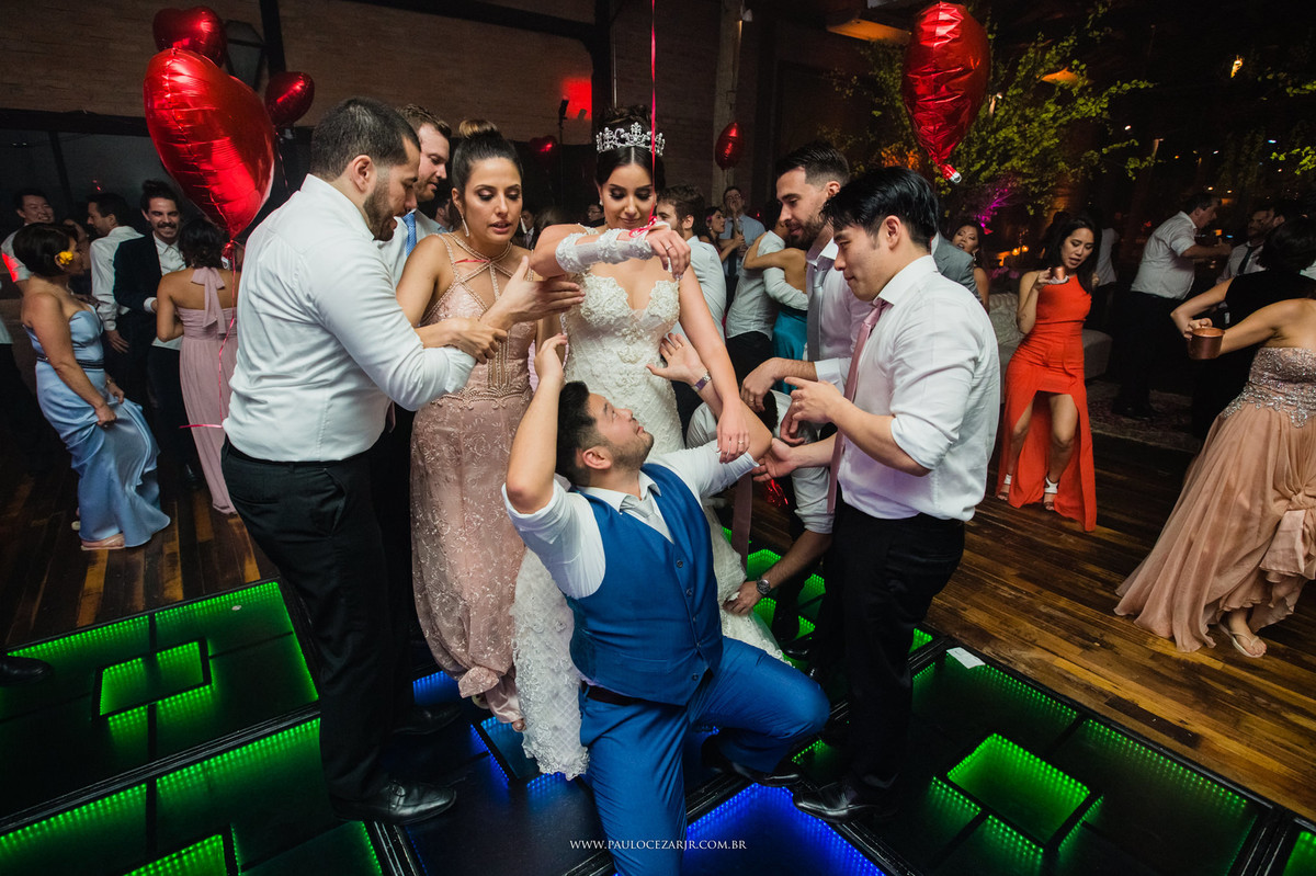 Casamento;noiva;noivo;SãoPaulo;ar livre;decoração;assessoria;rústico;padrinhos, madrinhas;fotógrafo;fotografia;wedding;fotos;espaço;buffet;banda;fornecedores; BUFFET; quintadacantareira; quinta; da; cantareira;