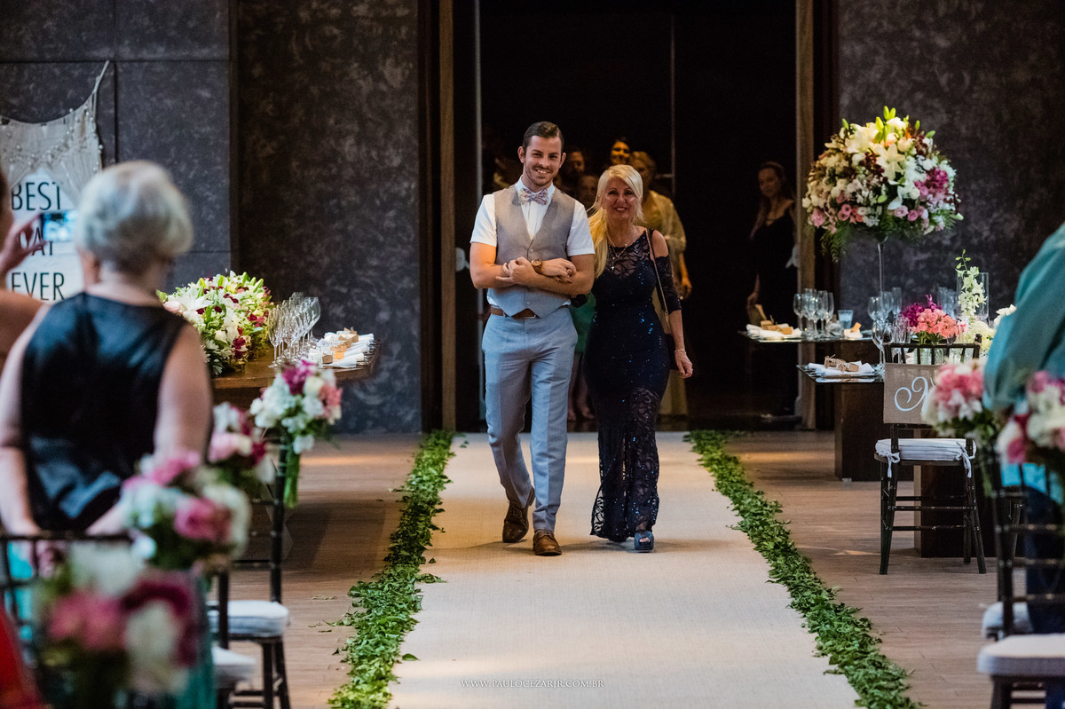 Casamento;noiva;noivo;SãoPaulo;ar livre;decoração;assessoria;rústico;padrinhos, madrinhas;fotógrafo;fotografia;wedding;fotos;espaço;buffet;banda;fornecedores; BUFFET; bisutti; villabisutti; 011; eventos;