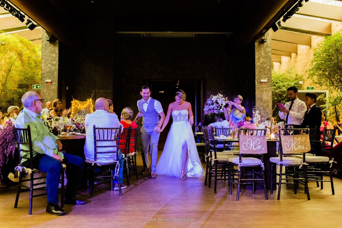 Casamento;noiva;noivo;SãoPaulo;ar livre;decoração;assessoria;rústico;padrinhos, madrinhas;fotógrafo;fotografia;wedding;fotos;espaço;buffet;banda;fornecedores; BUFFET; bisutti; villabisutti; 011; eventos;