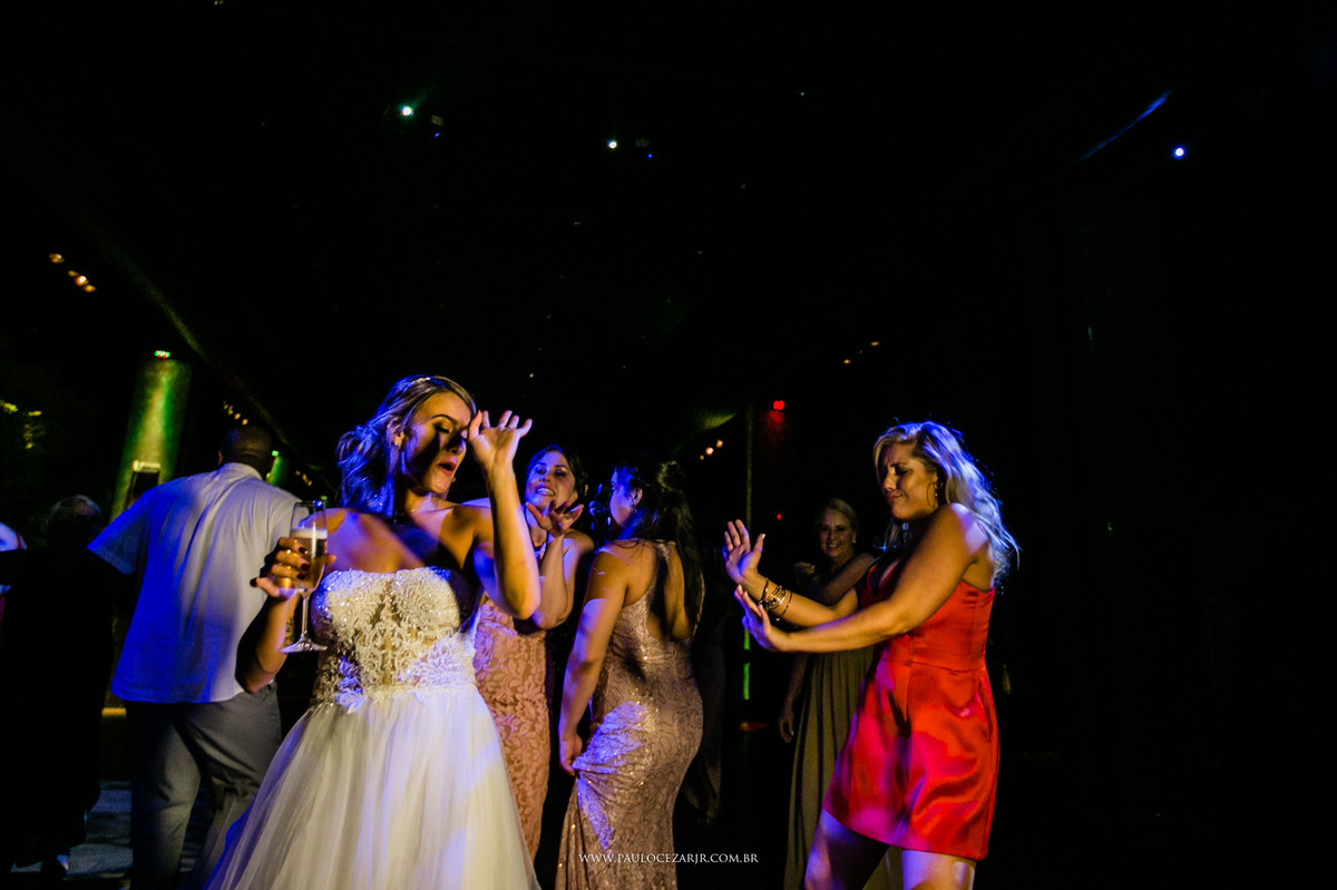 Casamento;noiva;noivo;SãoPaulo;ar livre;decoração;assessoria;rústico;padrinhos, madrinhas;fotógrafo;fotografia;wedding;fotos;espaço;buffet;banda;fornecedores; BUFFET; bisutti; villabisutti; 011; eventos;