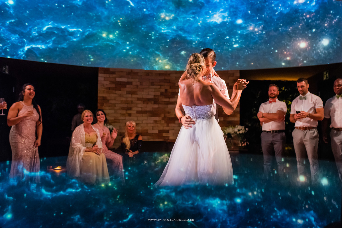 Casamento;noiva;noivo;SãoPaulo;ar livre;decoração;assessoria;rústico;padrinhos, madrinhas;fotógrafo;fotografia;wedding;fotos;espaço;buffet;banda;fornecedores; BUFFET; bisutti; villabisutti; 011; eventos;