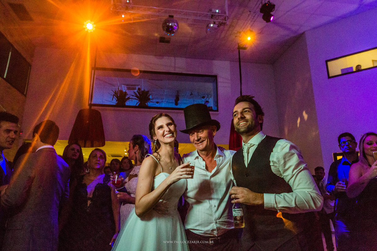 Casamento;noiva;noivo;SãoPaulo;ar livre;decoração;assessoria;rústico;padrinhos, madrinhas;fotógrafo;fotografia;wedding;fotos;espaço;buffet;banda;fornecedores; BUFFET; AYA;