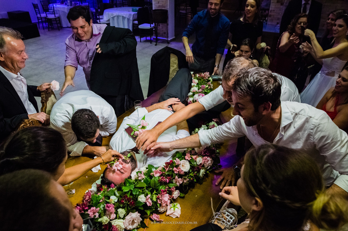 Casamento;noiva;noivo;SãoPaulo;ar livre;decoração;assessoria;rústico;padrinhos, madrinhas;fotógrafo;fotografia;wedding;fotos;espaço;buffet;banda;fornecedores; BUFFET; AYA;