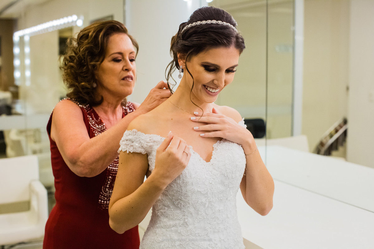 Casamento;noiva;noivo;SãoPaulo;ar livre;decoração;assessoria;rústico;padrinhos, madrinhas;fotógrafo;fotografia;wedding;fotos;espaço;buffet;banda;fornecedores; BUFFET; AYA;