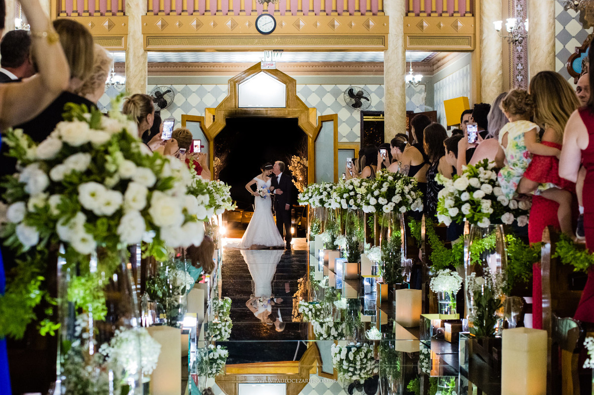 Casamento;noiva;noivo;SãoPaulo;ar livre;decoração;assessoria;rústico;padrinhos, madrinhas;fotógrafo;fotografia;wedding;fotos;espaço;buffet;banda;fornecedores; BUFFET; AYA;