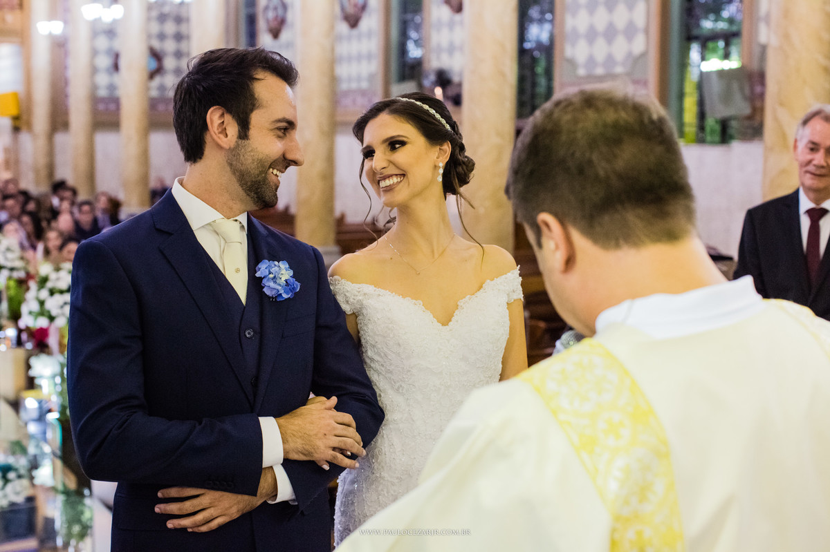 Casamento;noiva;noivo;SãoPaulo;ar livre;decoração;assessoria;rústico;padrinhos, madrinhas;fotógrafo;fotografia;wedding;fotos;espaço;buffet;banda;fornecedores; BUFFET; AYA;