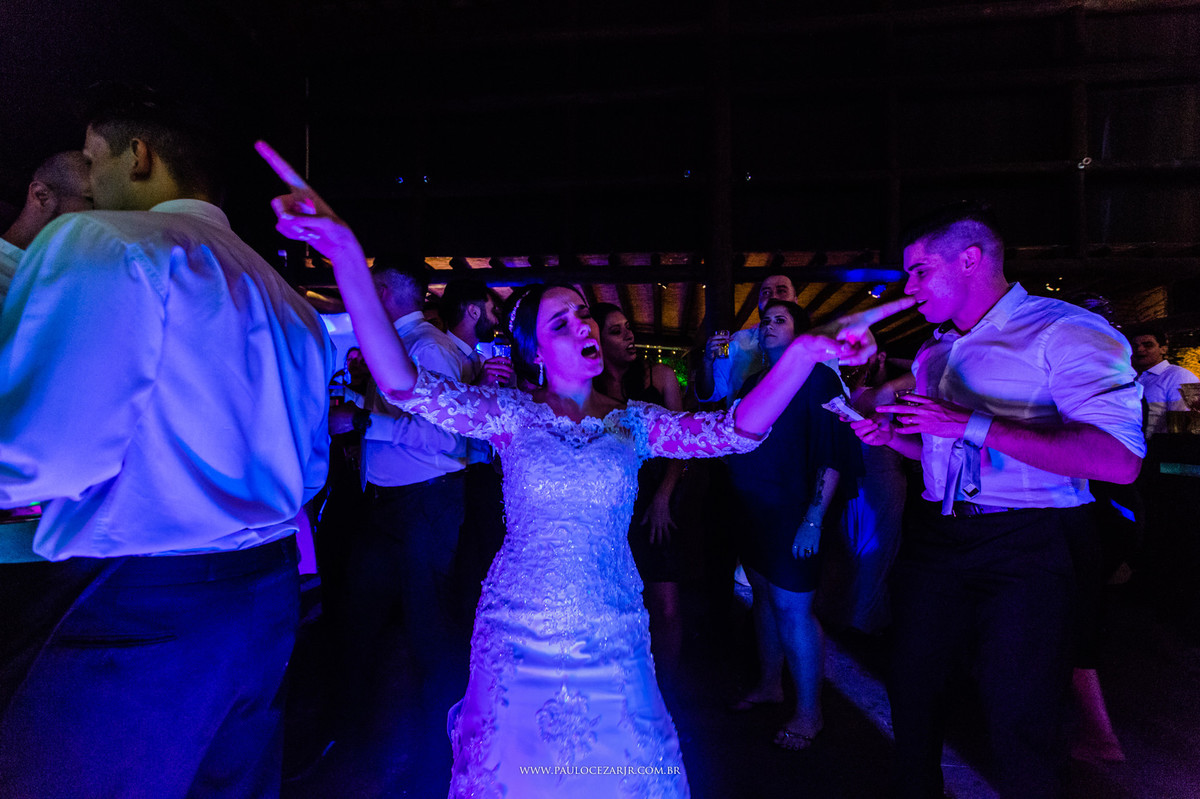 Casamento;noiva;noivo;SãoPaulo;ar livre;decoração;assessoria;rústico;padrinhos, madrinhas;fotógrafo;fotografia;wedding;fotos;espaço;buffet;banda;fornecedores; sitiosaojorge; São; Jorge; ludmilagusmao; odeondecor