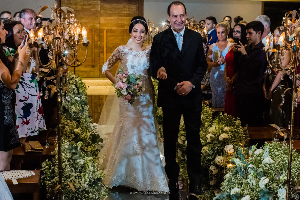Casamento;noiva;noivo;SãoPaulo;ar livre;decoração;assessoria;rústico;padrinhos, madrinhas;fotógrafo;fotografia;wedding;fotos;espaço;buffet;banda;fornecedores; sitiosaojorge; São; Jorge; ludmilagusmao; odeondecor