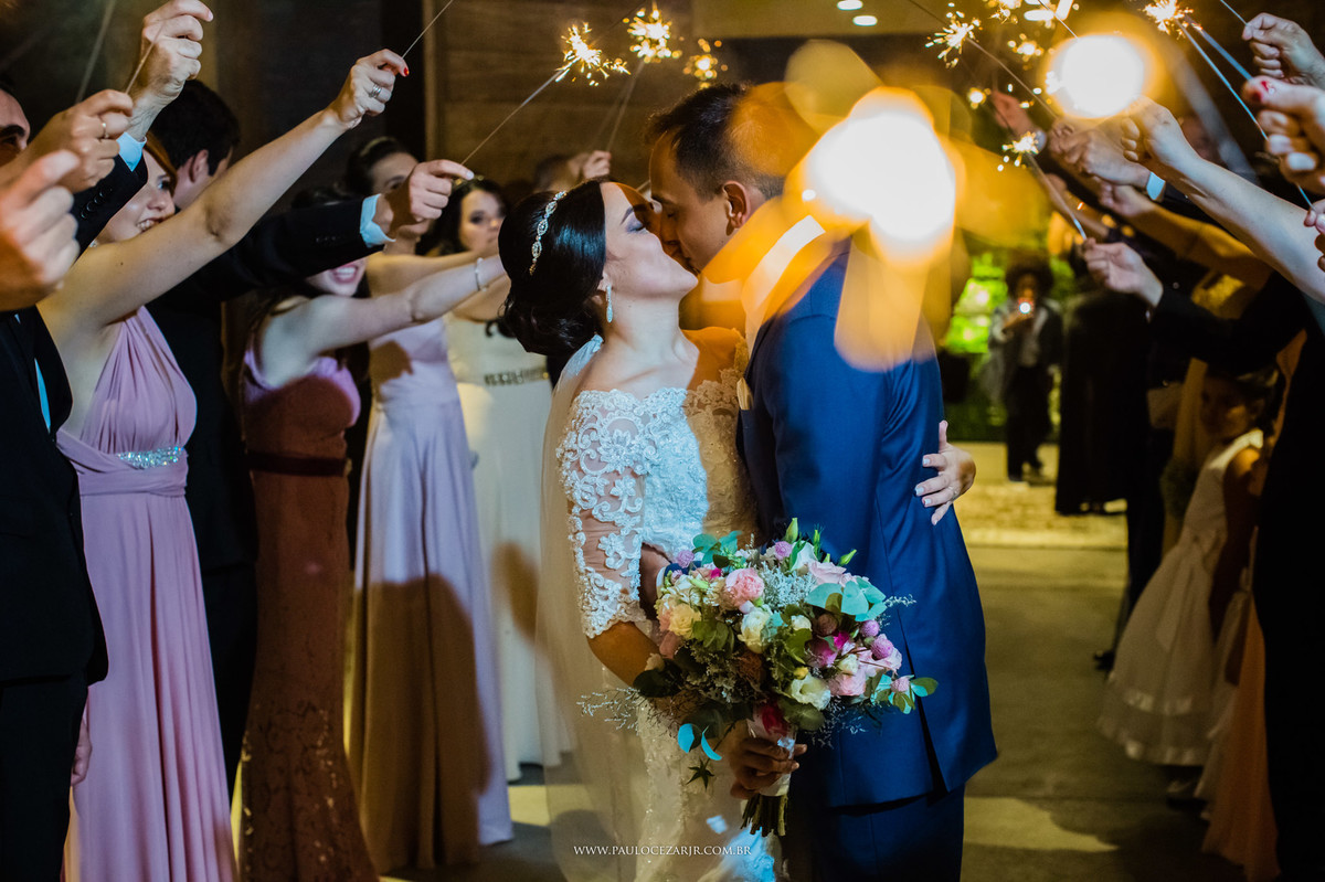 Casamento;noiva;noivo;SãoPaulo;ar livre;decoração;assessoria;rústico;padrinhos, madrinhas;fotógrafo;fotografia;wedding;fotos;espaço;buffet;banda;fornecedores; sitiosaojorge; São; Jorge; ludmilagusmao; odeondecor