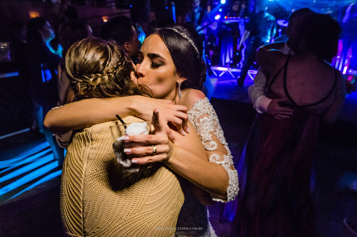 Casamento;noiva;noivo;SãoPaulo;ar livre;decoração;assessoria;rústico;padrinhos, madrinhas;fotógrafo;fotografia;wedding;fotos;espaço;buffet;banda;fornecedores; sitiosaojorge; São; Jorge; ludmilagusmao; odeondecor