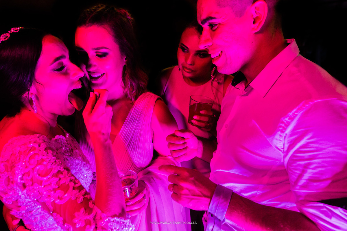 Casamento;noiva;noivo;SãoPaulo;ar livre;decoração;assessoria;rústico;padrinhos, madrinhas;fotógrafo;fotografia;wedding;fotos;espaço;buffet;banda;fornecedores; sitiosaojorge; São; Jorge; ludmilagusmao; odeondecor