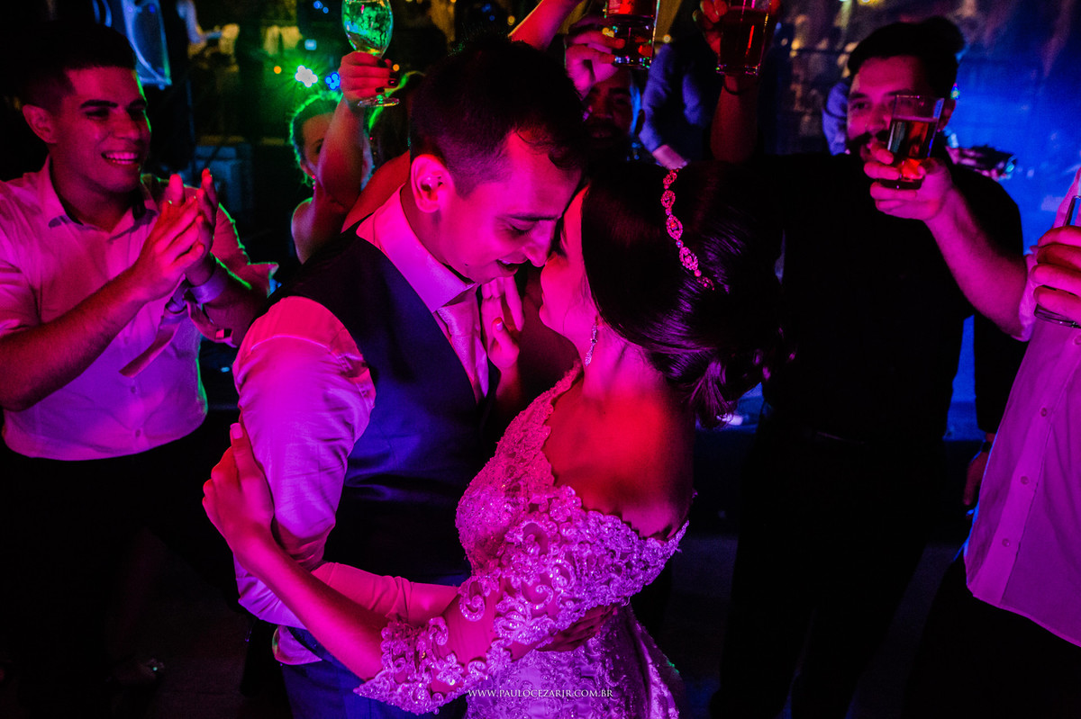 Casamento;noiva;noivo;SãoPaulo;ar livre;decoração;assessoria;rústico;padrinhos, madrinhas;fotógrafo;fotografia;wedding;fotos;espaço;buffet;banda;fornecedores; sitiosaojorge; São; Jorge; ludmilagusmao; odeondecor