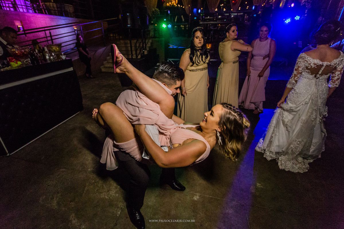 Casamento;noiva;noivo;SãoPaulo;ar livre;decoração;assessoria;rústico;padrinhos, madrinhas;fotógrafo;fotografia;wedding;fotos;espaço;buffet;banda;fornecedores; sitiosaojorge; São; Jorge; ludmilagusmao; odeondecor