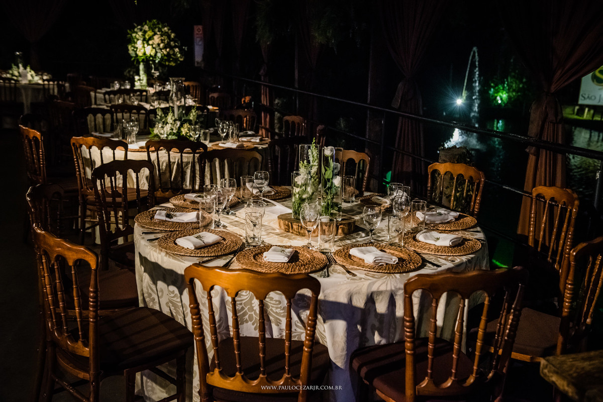 Casamento;noiva;noivo;SãoPaulo;ar livre;decoração;assessoria;rústico;padrinhos, madrinhas;fotógrafo;fotografia;wedding;fotos;espaço;buffet;banda;fornecedores; sitiosaojorge; São; Jorge; ludmilagusmao; odeondecor