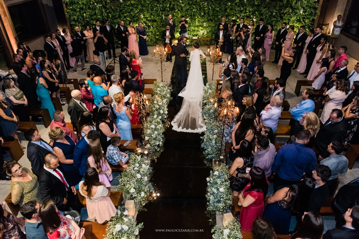 Casamento;noiva;noivo;SãoPaulo;ar livre;decoração;assessoria;rústico;padrinhos, madrinhas;fotógrafo;fotografia;wedding;fotos;espaço;buffet;banda;fornecedores; sitiosaojorge; São; Jorge; ludmilagusmao; odeondecor