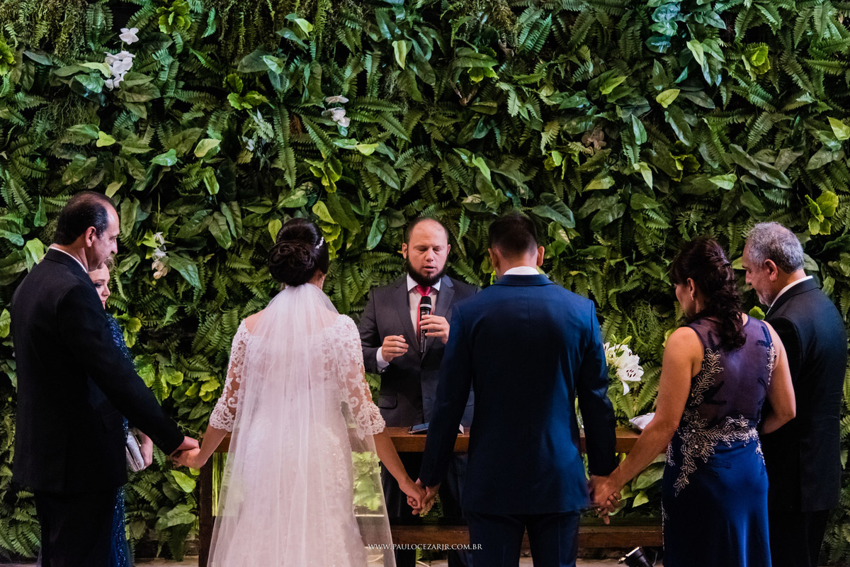 Casamento;noiva;noivo;SãoPaulo;ar livre;decoração;assessoria;rústico;padrinhos, madrinhas;fotógrafo;fotografia;wedding;fotos;espaço;buffet;banda;fornecedores; sitiosaojorge; São; Jorge; ludmilagusmao; odeondecor